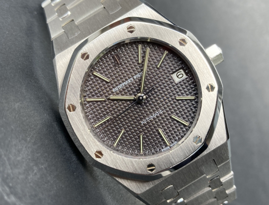 1993 Royal Oak 14790 MK1 Box and AP Extracts