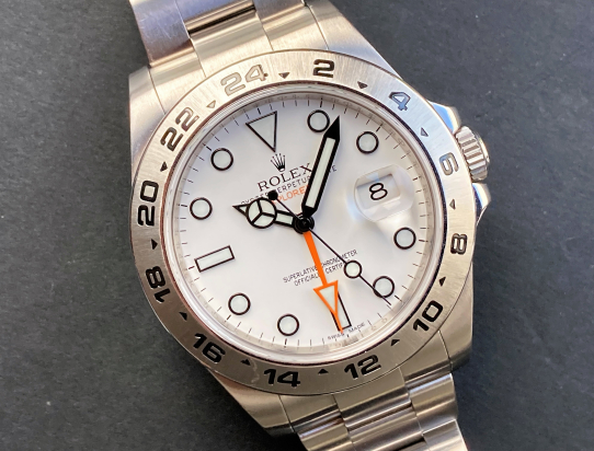 2011 Explorer II 216570 Full Set