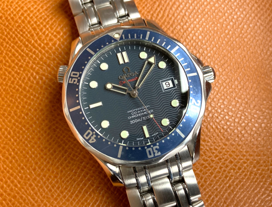 2010 Seamaster James Bond Co-Axial 2220.80.00 Full Set